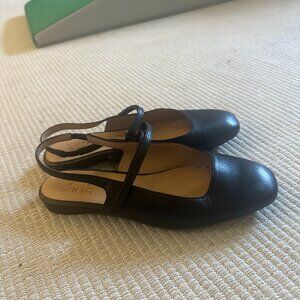 NEW Naturalizer Connie Mary Jane Slingback Flat - black leather, size 7